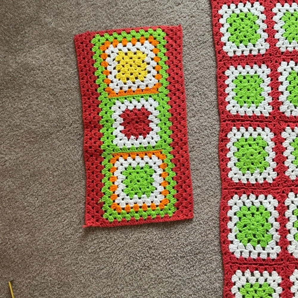 Handmade Crochet Granny Square Table Runner Placemat Set Red Green White‎ Boho